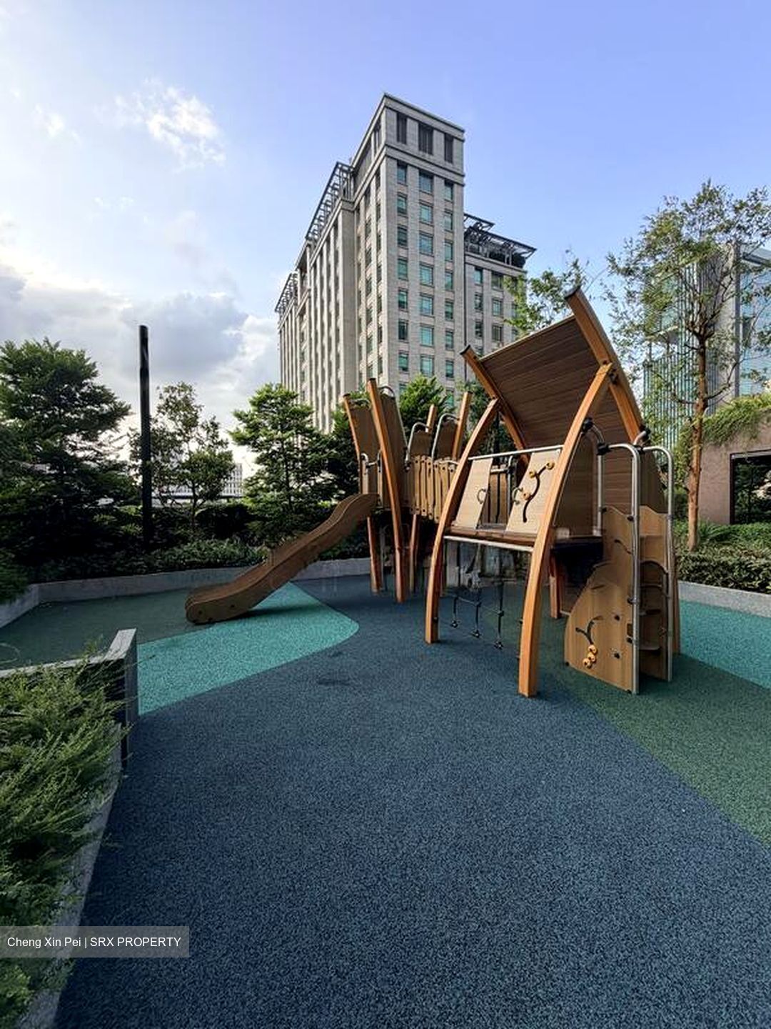 Midtown Modern (D7), Apartment #573147111